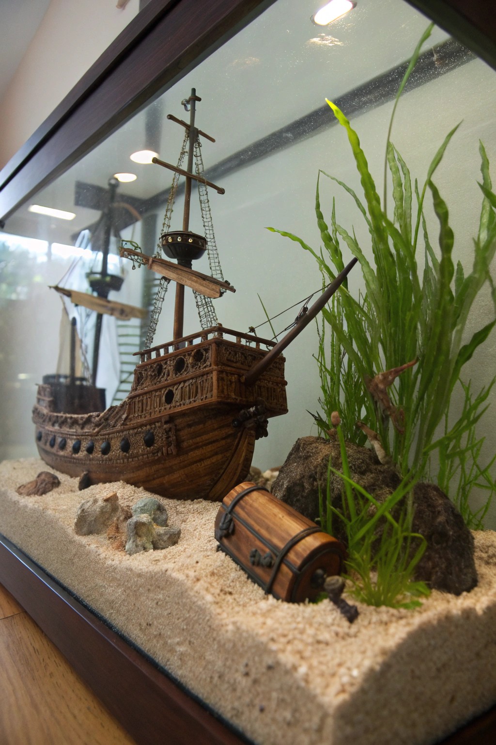 Discover the magic of a pirate shipwreck centerpiece for your fish tank—where imagination and craftsmanship meet.